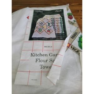 Vintage Bassett kitchen print Dish Towels 100% cotton NOS